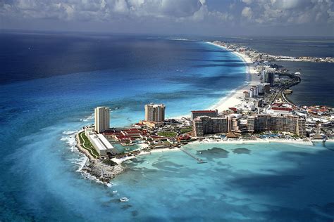 Cancun is just one of over 60 official online guides cancun is one of mexico´s most popular places, visited by millions of people over the last decade. Cancun, Mexico - Map, Facts, Location, How to Reach, When ...