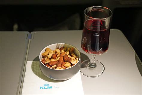 Before & after dinner drinks. KLM Snacks | Before-dinner drink service with snacks for ...