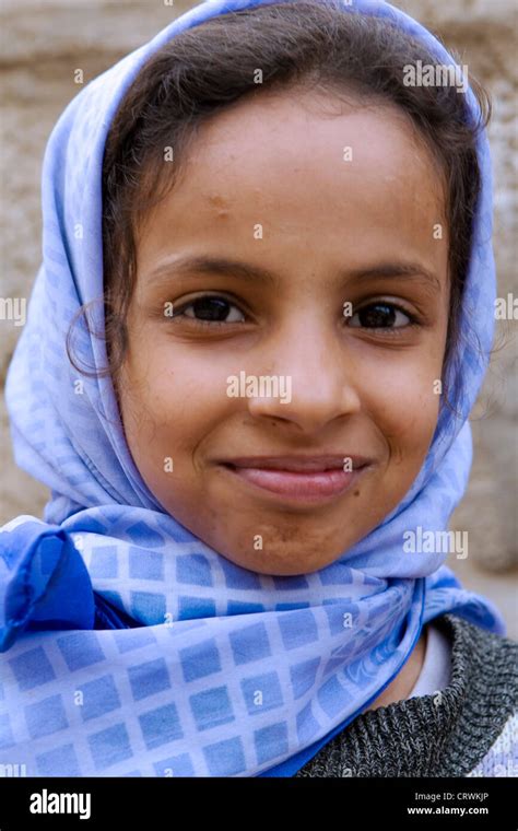 Girl In A Head Scarf Haraz Mountains Manakhah Sanaa Yemen Stock