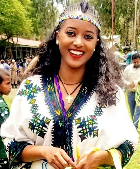 Pin By Amhara Ethiopians On Wello Amhara Bete Amara Traditional Clothing Ethiopian Dress