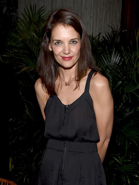 Katie Holmes Talks Dating After Tom Cruise Divorce I Dont Quite Feel