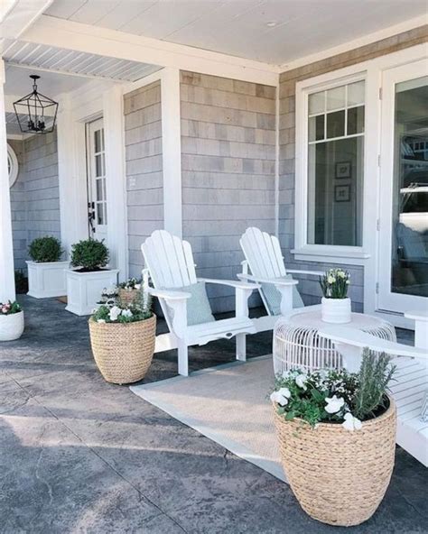 20 Adorable Porch Planter Ideas That Will Give A Unique Look Front