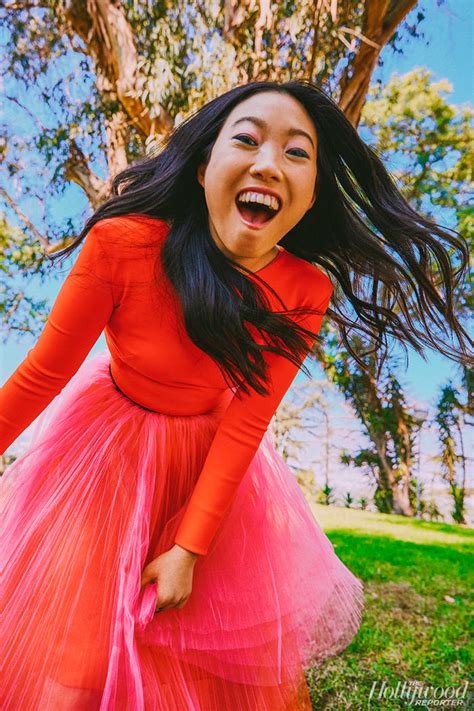 Her birthday, what she did before fame, her family life, fun trivia facts, popularity rankings, and more. Awkwafina-Crazy-Rich-Asians-The-Hollywood-Reporter-Fashion ...