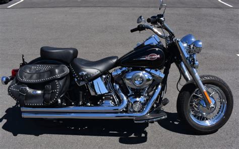 Choosing the right tire for your bike is an important decision that shouldn't be taken lightly. 2007 FLSTC Heritage Softail Classic — Lacey Motorsports