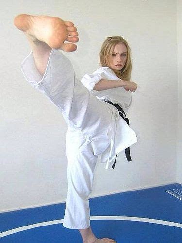 Pin By Sandaline On Martial Arts Barefoot Judo Karate Taekwando