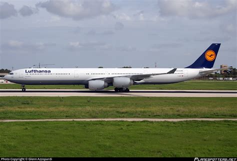 D Aihx Lufthansa Airbus A340 642 Photo By Glenn Azzopardi Id 153112
