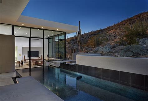 Kevin B Howard Architects Integrates Home Into Desert At Sabino Springs