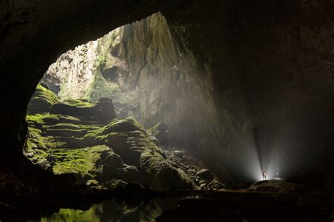 Gorgeous Drone Video Of Vietnams Hang Son Doong The Largest Known