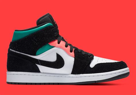 Get specific details about this product from customers who own it. La Air Jordan 1 Mid SE obtient des accents "South Beach ...