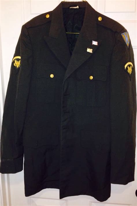 Vintage Us Army Dress Green Jacket Military Size 40 Long Collectible
