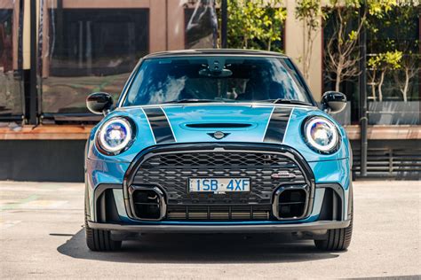 2022 Mini Cooper S Hatch review | CarExpert