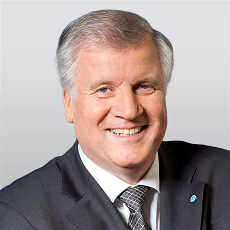 Tyrol has seen an increase in new infections of the 501.v2 variant that was first detected in south africa. Speaker (Veranstaltung) Horst Seehofer | CDU/CSU-Fraktion