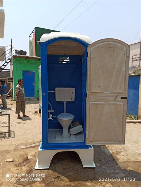 Frp Panel Build Portable Toilet Without Flushing No Of Compartments