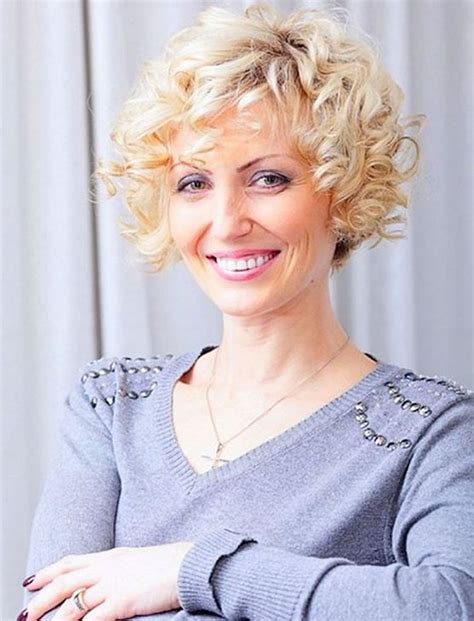 Best Haircuts For Older Women With Curly Hair