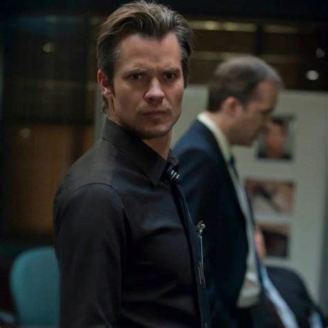 Timothy Olyphant As Raylan Givens Justified Favorite Tv Shows
