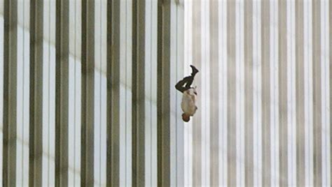 The Short Story Of The Iconic Photo The Falling Man