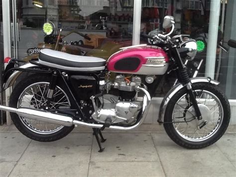Hi du75389, i like an engine stand that allows good access to motor. 1963 Triumph T 650 650cc