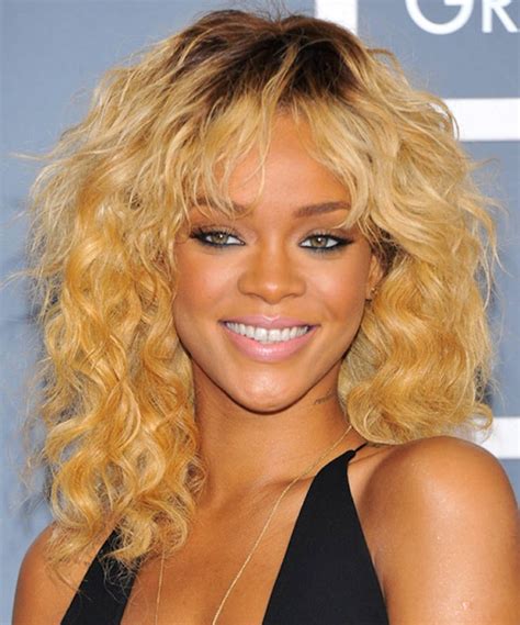 Hairstyle rihanna hair color hair styles rihanna hairstyles. Rihanna Hairstyles - 32 Best Rihanna Hair Looks of All ...