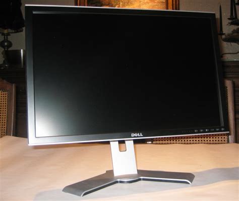 Dell 2407wfp Ultrasharp 24 Inch Lcd Display Review