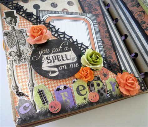 Two Crazy Crafters Halloween Mini Album