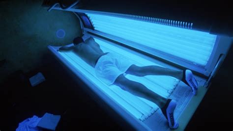 Fda Slaps Warning Labels On Tanning Beds The Hill