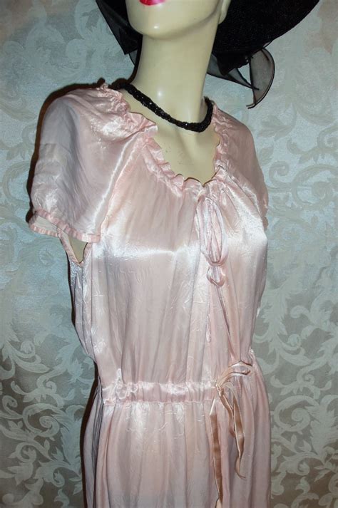Vintage 40s Pale Pink Silk Satin Nightgown Etsy