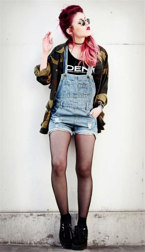 Fashion Flashback How To Rock S Grunge S Fashion Outfits S