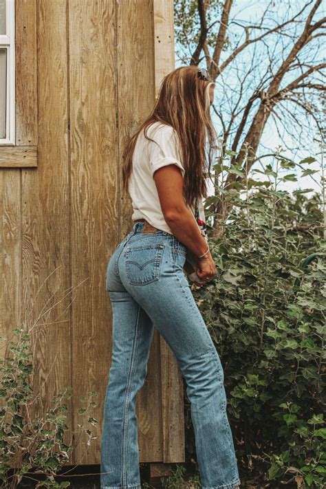 insta katarinaa8 jeans outfit women levi jeans women levi jeans outfit