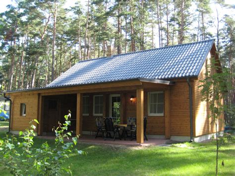Das wunderschöne location haus am see befindet sich etwas außerhalb von hannover. Ferienhaus im Wald am See, Mecklenburgische Seenplatte ...