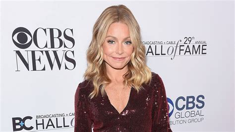 Kelly Ripa Claps Back At Fan Who Complains About Lack Of Personal