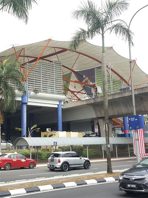 We understand what it feels like to wait in hunger. Bukit Jalil LRT Station | Project Portfolio | Catonic