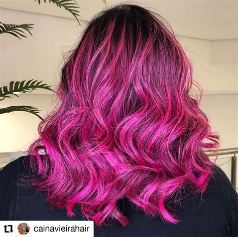 Pink forte e pink claro Coloração realizada por cainavieirahair Cor usada Boto Rosa