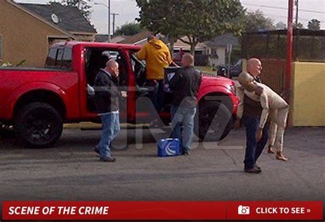 Suge Knight Cops Recreate Death Scene With Suges Truck And Dummies