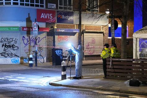 Euston Shooting Police Name Man 19 Charged After Girl 7 And Four Others Shot Outside London