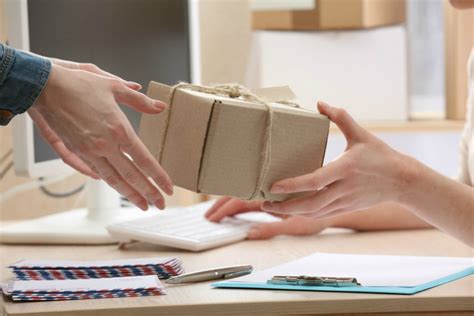 By following this guide, you can avoid any delays and get your parcel as quickly as possible to the customs document lists the packaged items you are sending and their total value. How to safely send packages across the UK and abroad ...