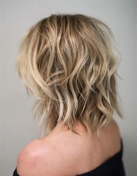20 Ideas Of Messy Shaggy Inverted Bob Hairstyles With Subtle Highlights