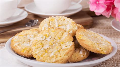 Thin Lemon Crisp Cookies Tvaneka