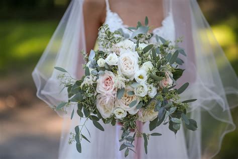 Birthday, get well, anniversary, thank you, housewarming Romantic Bridal Bouquet | Bridal bouquet, Country wedding ...
