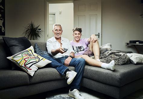 Celebrity Gogglebox For SU2C 2023 Air Date Celebs More What To Watch