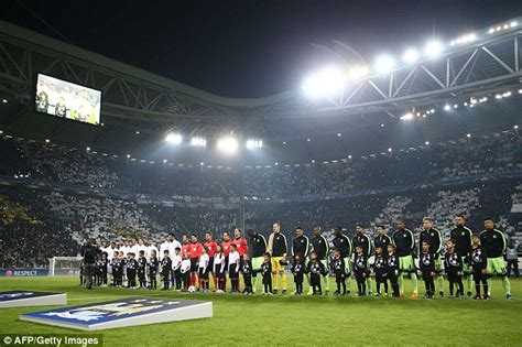 Juventus are one of only three italian teams to own their own stadium at the time of writing. 'Manchester United... sorry, City!' Juventus stadium ...