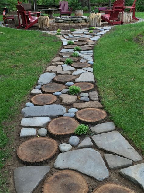 Gorgeous Small Rock Gardens You Will Definitely Love To Copy