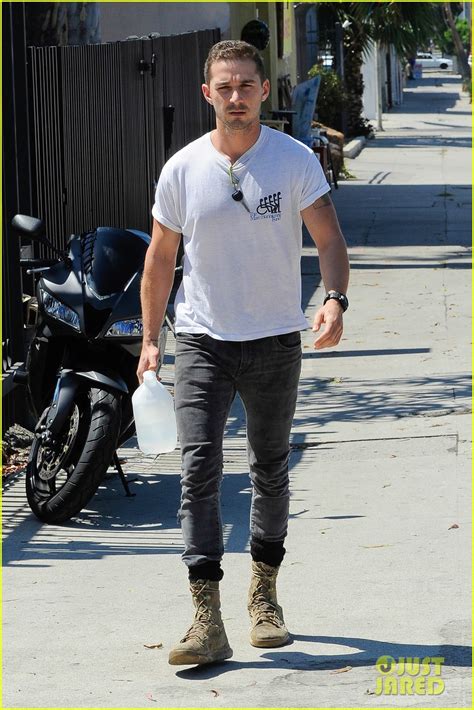 Shia Labeouf Is Clean Shaven And Looking Healthy These Days Photo 3151093 Shia Labeouf Photos