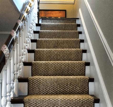 ≫21 Attractive Painted Stairs Ideas Pictures | Painting ...