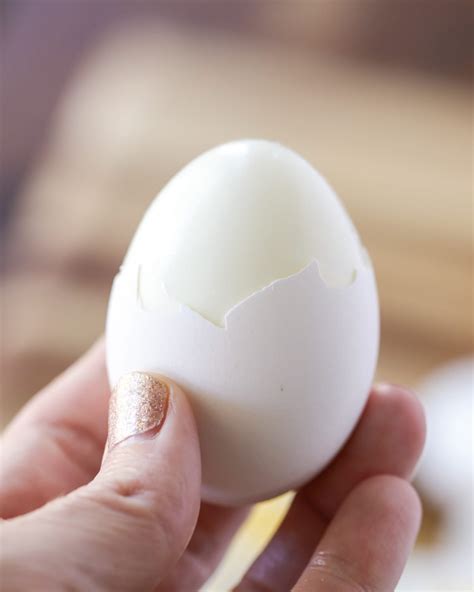 Easy Peel Hard Boiled Eggs Methods VIDEO