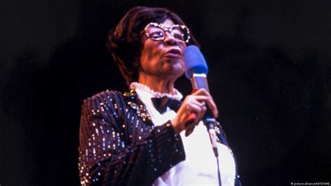 Ella Fitzgerald S Career In Pictures DW