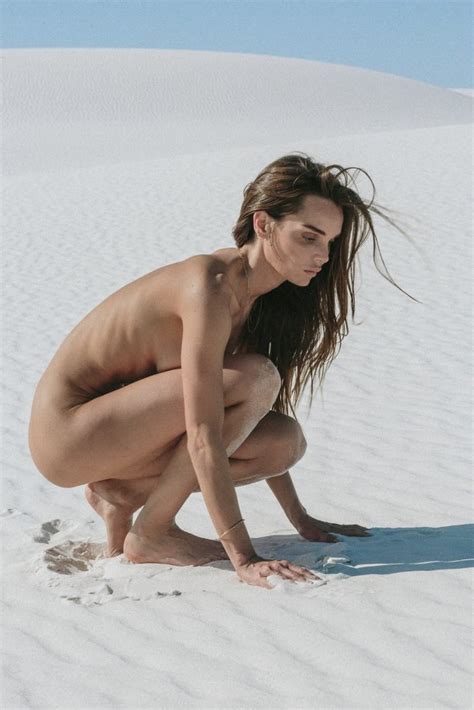 Allie Crandell Topless Thefappening