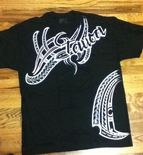 From noting social status and religious beliefs, the tribal tattoo became individual artistic expressions. Hand Painted Black T-Shirt with Polynesian Tribal designs ...