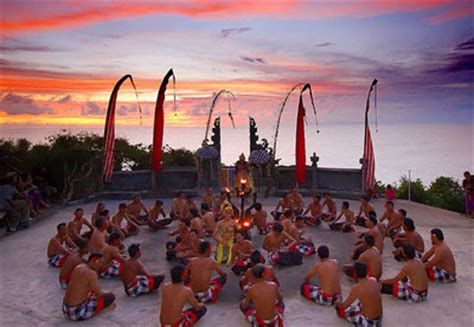 Sejarah Tari Kecak Di Bali History Of Kecak Dance In Bali R F