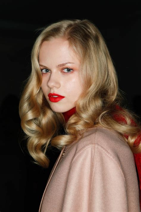We did not find results for: 50s Hairstyles: Our Favorite Retro Looks, Plus 2 Hair ...