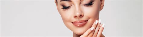 La mezcla perfecta entre periodismo y humor. Cirugía Plástica Facial - Clínica Bupa Santiago